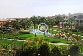 6 Bedroom Villa for Sale in New Cairo, Cairo - فيلا في ليك فيو تشطيب متميز (فيلا مستقله)