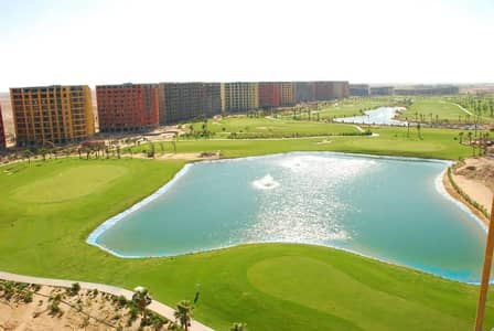 2 Bedroom Chalet for Sale in North Coast, Matruh - شاليه مميز 80م للبيع جولف بورتو مارينا علي حمام السباحة مباشرة