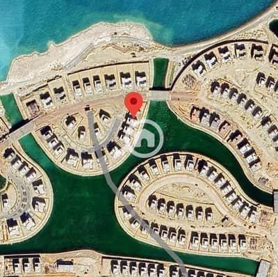 فیلا 5 غرف نوم للبيع في الساحل الشمالي، مطروح - Delivered - By Lagoon Villa for Sale in Mazarine North Coast