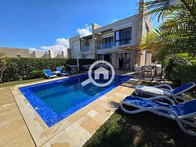 توين هاوس 4 غرف نوم للايجار في مرسى مطروح، مطروح - Twinhouse for rent at Ceaser bay - north coast with pool