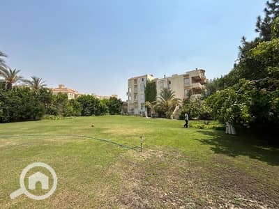 11 Bedroom Villa for Sale in Shorouk City, Cairo - قصر فيللا للبيع بالشروق الحي الثامن ارض ٢٥٠٠ م مبني ٥٠٠ م x ٤ ادوار