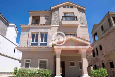 7 Bedroom Villa for Sale in Smoha, Alexandria - 492334085_1122409499920951_492642116271015979_n. jpg