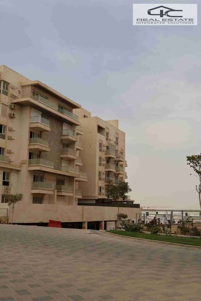 3 Bedroom Flat for Sale in New Cairo, Cairo - IMG-20250730-WA0127. jpg
