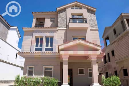 7 Bedroom Villa for Sale in Smoha, Alexandria - 492334085_1122409499920951_492642116271015979_n. jpg