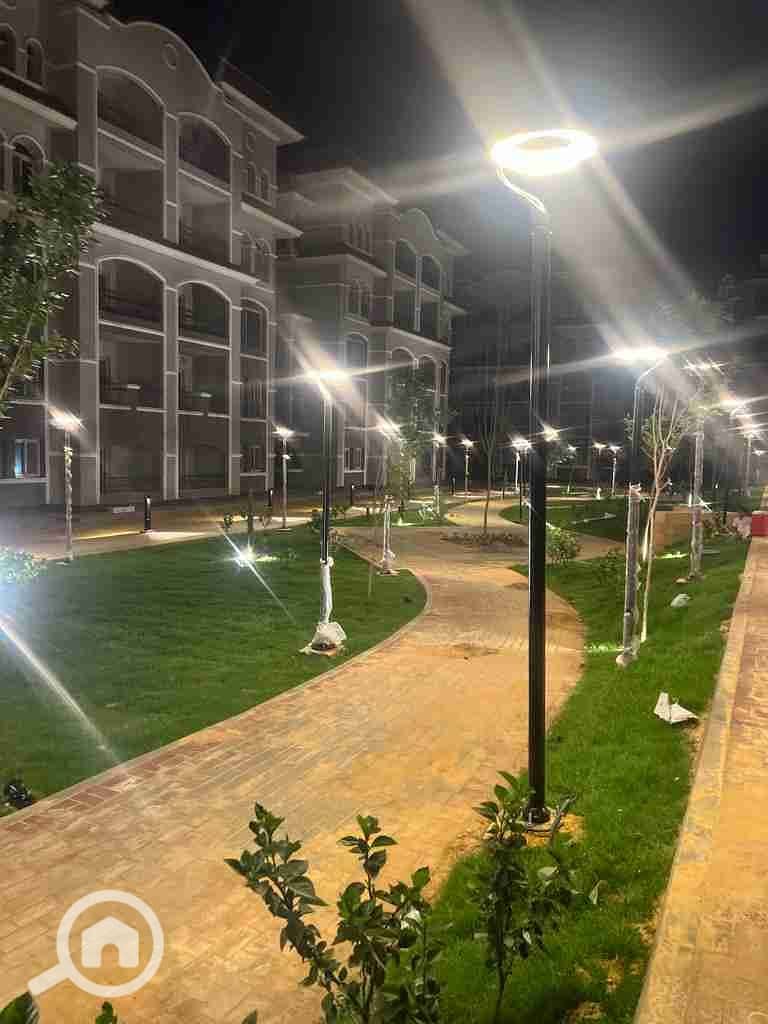 14 1000086112. jpg
