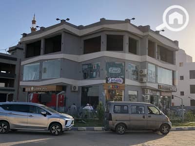 Commercial Building for Sale in 6th of October, Giza - 4634a692-7f77-474a-a7d8-a3041c649d21. jpeg