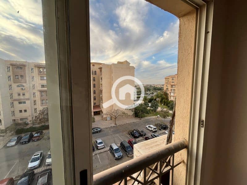 شقة بمدينتى للايجار مفروش حرفيا لقطه ١٣٥ متر