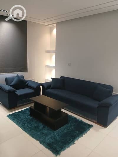 4 Bedroom Duplex for Rent in Zahraa Al Maadi, Cairo - للإيجار المفروش – دوبلكس فندقي بالمعراج العلوي خلف كارفور المعادي
