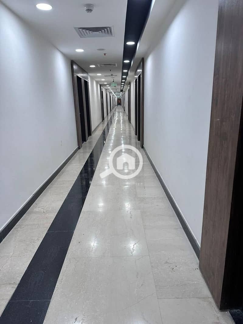 3 94f67804-3542-4f98-b0cc-4a7c78363ec0. jpeg