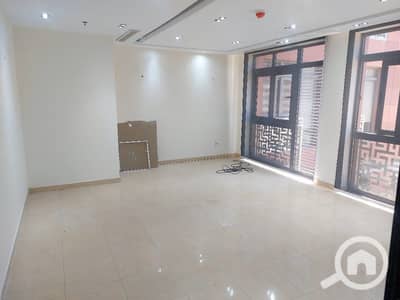 مجمع تجاري  للايجار في الشيخ زايد، الجيزة - a2998666-927a-4311-84ba-60a88179f848. jpeg