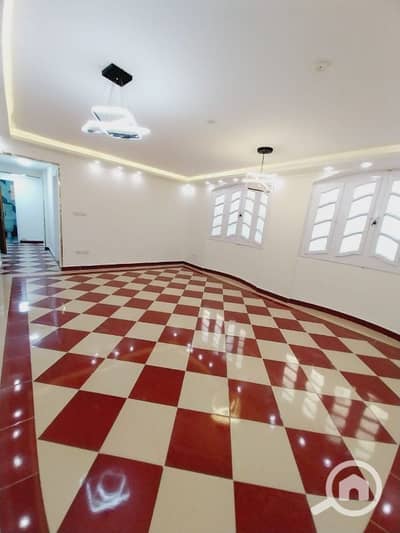 2 Bedroom Apartment for Sale in Agami, Alexandria - شقة للبيع بالإسكندرية قرية 6 أكتوبر القوات المسلحة العجمي الكيلوا 21
