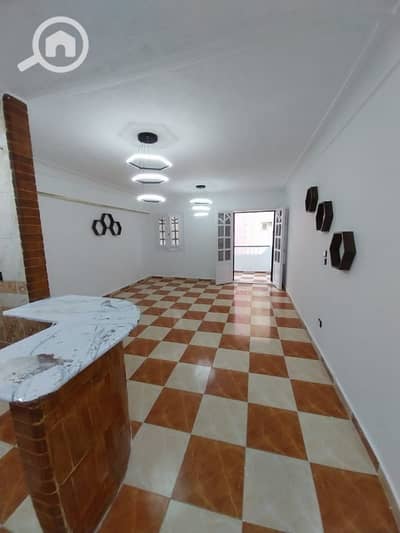 3 Bedroom Apartment for Sale in Agami, Alexandria - شقة 3 غرف 125م بالإسكندرية قرية 6 أكتوبر القوات المسلحة العجمي كيلو 21