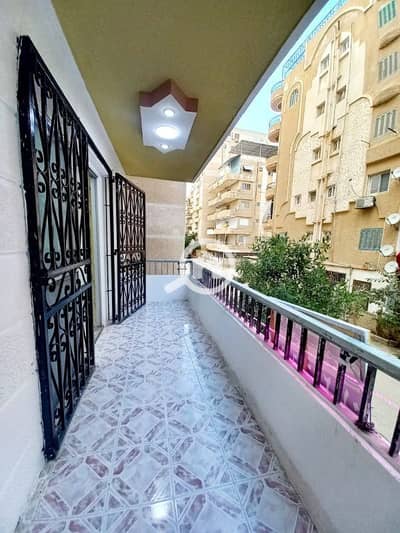 2 Bedroom Flat for Sale in Agami, Alexandria - شقة للبيع بالإسكندرية النخيل 1 قرية ٦اكتوبر العجمي الكيلوا 21