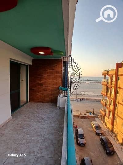 2 Bedroom Apartment for Sale in Agami, Alexandria - شقة ثاني نمرة من البحر بالإسكندرية النخيل قرية ٦اكتوبر العجمي الكيلو21
