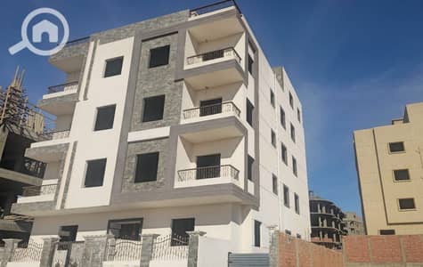 3 Bedroom Flat for Sale in New Cairo, Cairo - الواجهة. jpg