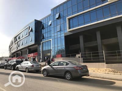 محلات تجارية  للايجار في الشيخ زايد، الجيزة - IMG-20240214-WA0115. jpg