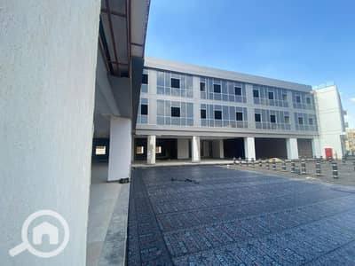 محلات تجارية  للايجار في الشيخ زايد، الجيزة - IMG-20240924-WA0043. jpg