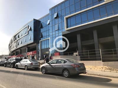محلات تجارية  للايجار في الشيخ زايد، الجيزة - IMG-20240214-WA0115. jpg