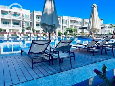 1 Bedroom Chalet for Sale in Ain Sukhna, Suez - شاليه للبيع علي البحر 60 م في اروما Aroma العين السخنة بالقرب من Azha