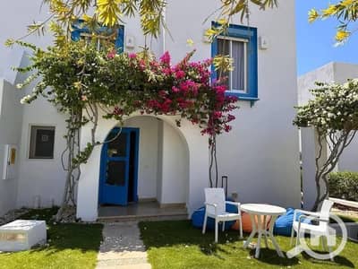 2 Bedroom Chalet for Sale in North Coast, Matruh - شاليه للبيع 92م استلام فوري في Mountain View متشطب بالتكيفات