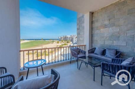 2 Bedroom Chalet for Sale in North Coast, Matruh - شاليه للبيع 95م علي البحر في مارسيليا 5 Marseillia الساحل الشمالي