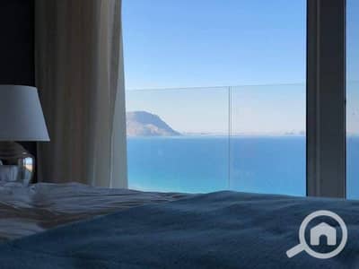 2 Bedroom Chalet for Sale in Ain Sukhna, Suez - شاليه للبيع 80م استلام فورى في قريةLa luna azure لالونا العين السخنة
