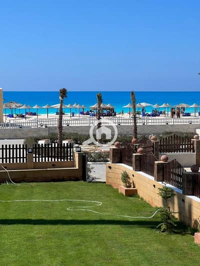 4 Bedroom Villa for Rent in North Coast, Matruh - قصر اول صف بحر للايجار بالساحل الشمالي قرية ديمورا