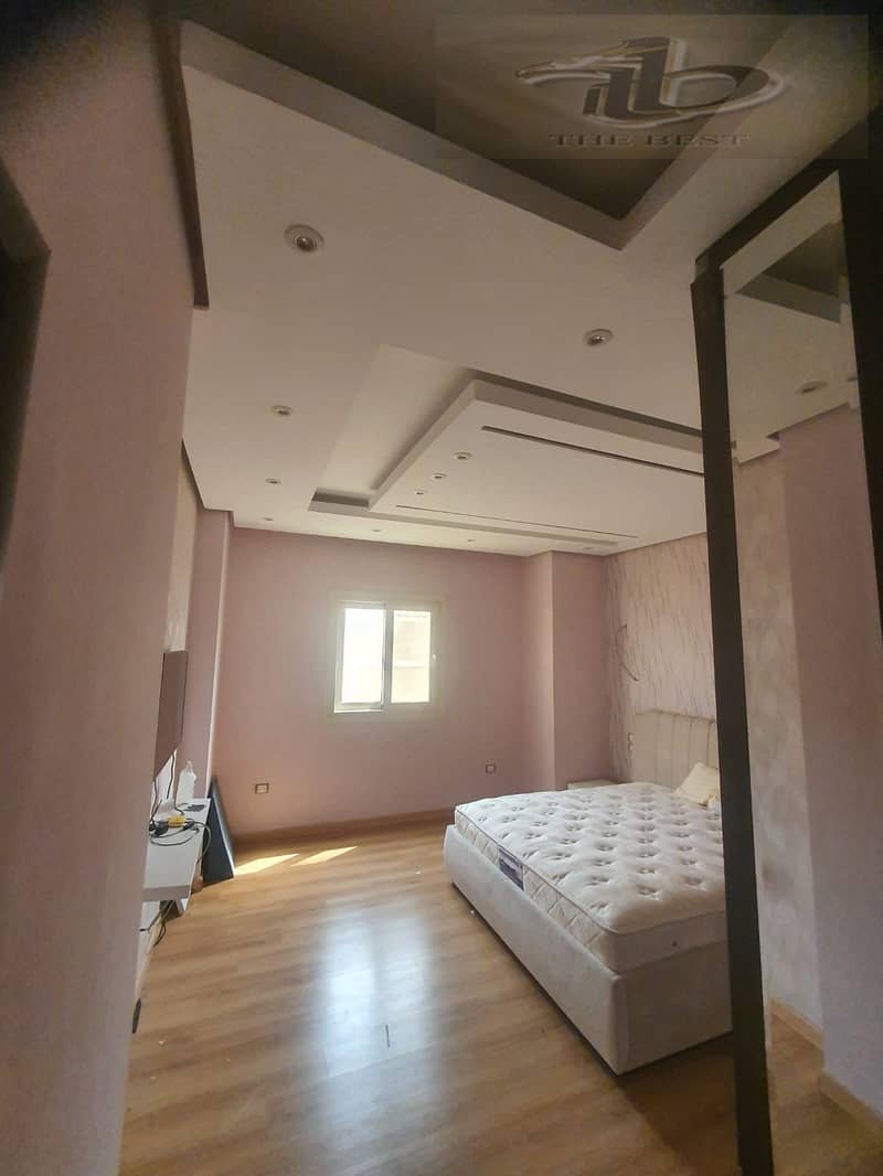 5 f44f1097-bed2-4fe4-8e3f-1223ac8c68a8. jpeg