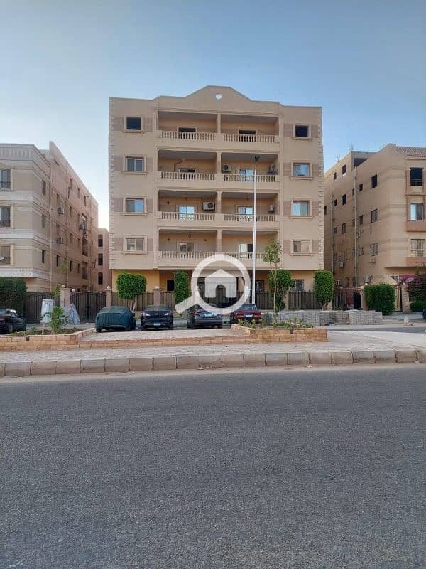 من المالك شقة للبيع بمدينة الشروق