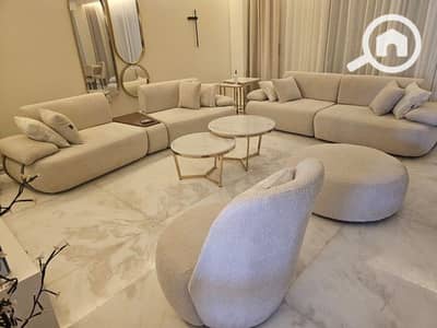 4 Bedroom Townhouse for Rent in New Cairo, Cairo - تاون هاوس اول سكن للايجار في كمبوند هايد بارك التجمع الخامس