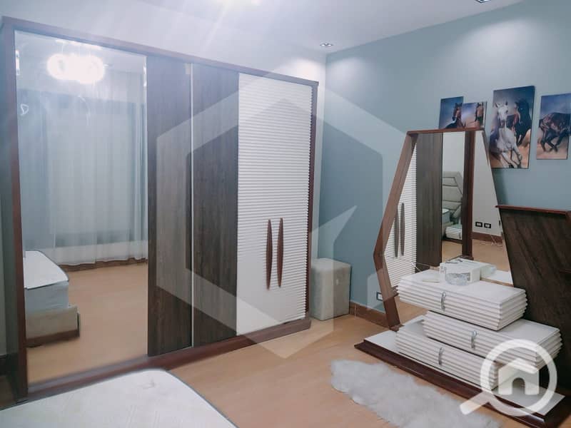 8 Casa 9. jpg