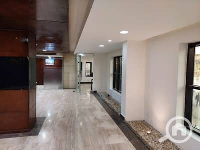 Office for Rent in Nasr City, Cairo - مقر اداري 800 متر ارضي واول مدخل خاص خلف جنينه مول