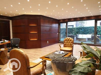Office for Rent in Sheraton, Cairo - Office for rent, ground floor, private entrance, 400 m, administrative license, garden