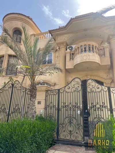 9 Bedroom Villa for Sale in 6th of October, Giza - b7b58930-7126-483b-9e73-5eba632a3a9e. jpg