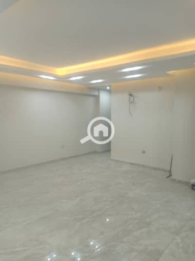 Office for Rent in Smoha, Alexandria - مسطح ادارى للأيجار بسموحة بشارع ذكى رجب راسا 520 متر