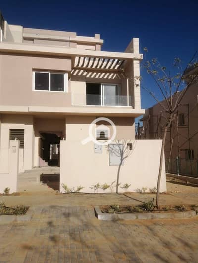 تاون هاوس 4 غرف نوم للبيع في 6 أكتوبر، الجيزة - WhatsApp Image 2025-02-18 at 12.20. 58 PM. jpeg