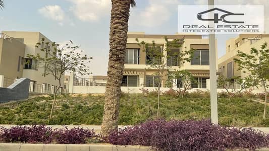 3 Bedroom Twin House for Sale in New Cairo, Cairo - 51a30760-ad81-43b7-b12e-3ab5f6238227. jpg