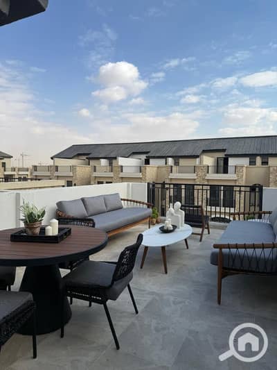 3 Bedroom Townhouse for Sale in New Cairo, Cairo - f08c83db-58d4-4b56-82cd-23275feb750c. jpg