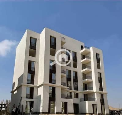 3 Bedroom Flat for Sale in Hadayek October, Giza - 1bfe4ee1-6070-4c13-8682-cb4442fa7e33. jpg
