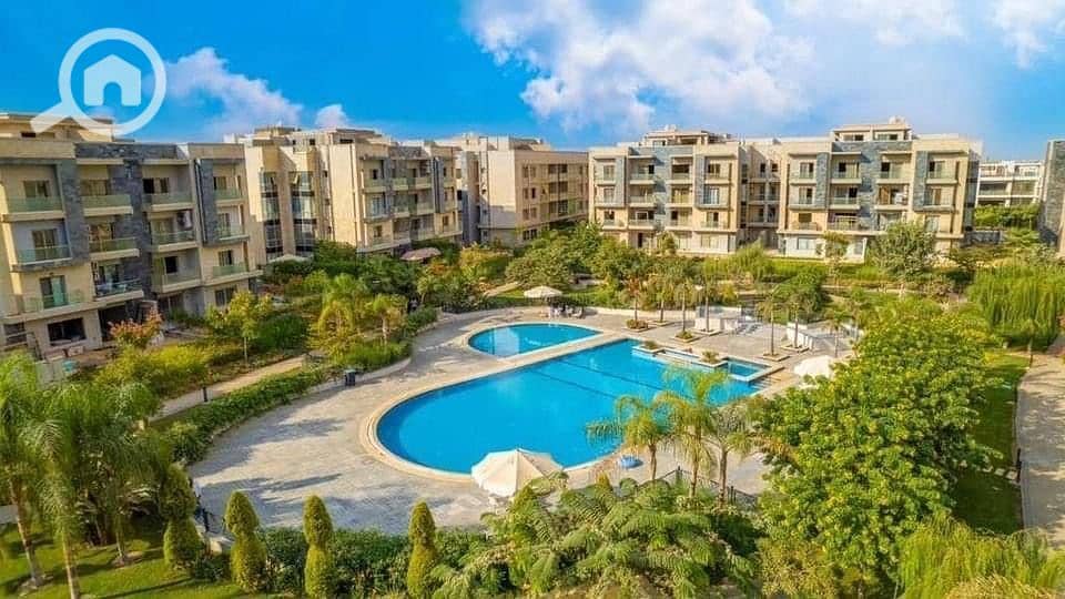 شقة 153م للبيع بالجولدن سكوير كمبوند جاليريا مون ڤالي Galleria moon v