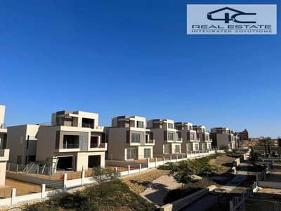 3 Bedroom Villa for Sale in New Cairo, Cairo - df1856a1-7380-449b-974c-3ea5b351d6e4. jpg