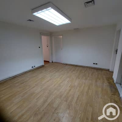 مکتب  للايجار في مصر الجديدة، القاهرة - 1000363676. jpg
