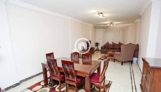 3 Bedroom Flat for Rent in Kafr Abdo, Alexandria - شقه للإيجار مفروشه في كفرعبده فيو مفتوح علي فلل