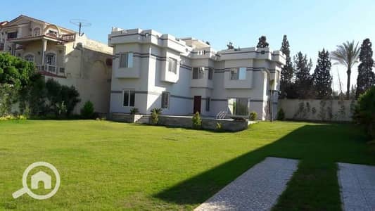 فیلا 4 غرف نوم للبيع في برج العرب، الإسكندرية - فيلا ١١٠٠م بكنيج مريوط