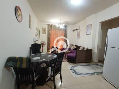2 Bedroom Chalet for Rent in Ain Sukhna, Suez - شاليه أرضي بجاردين غرفتين للإيجار موقع متميز قريب من البحر