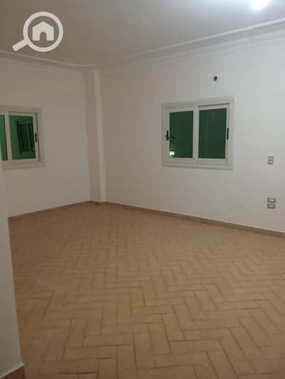 3 Bedroom Apartment for Rent in New Cairo, Cairo - شقه للايجار في جنوب الاكاديميه تصلح سكني واداري