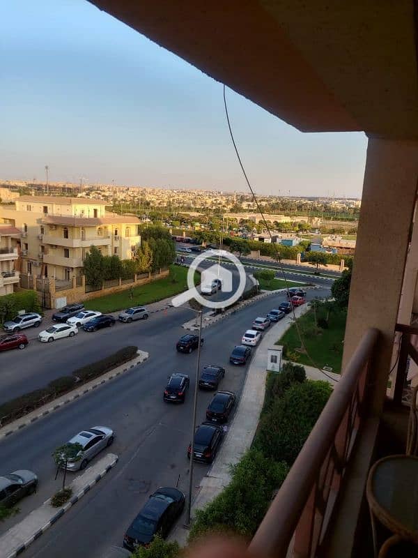بسعر تجاري بالرحاب 132م المرحلة الخامسة الجديده فيو النادي
