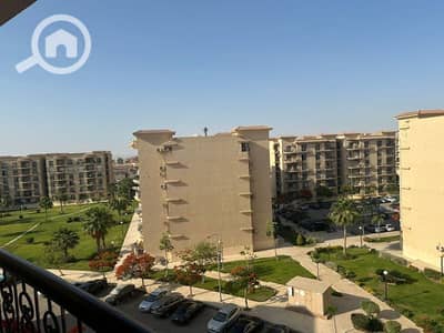 شقة 3 غرف نوم للبيع في القاهرة الجديدة، القاهرة - 162وزاره عقد قديم بالرحاب