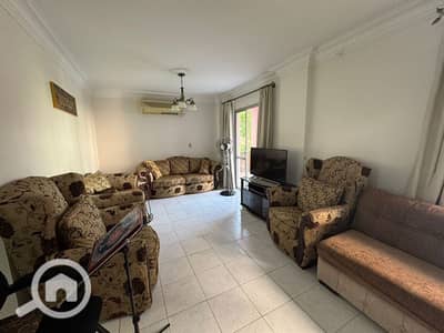 3 Bedroom Apartment for Sale in New Cairo, Cairo - للبيع بالرحاب 155م بجوار السوق والخدمات