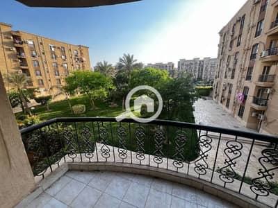 3 Bedroom Apartment for Sale in New Cairo, Cairo - للبيع فى الرحاب 211م المرحلة التاسعة بجوار أفينيو مول تطل على جاردن